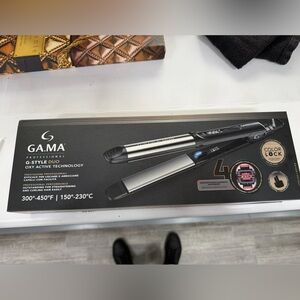 NWT GAMA Italy G-Style Duo Dig IHT Flat Iron